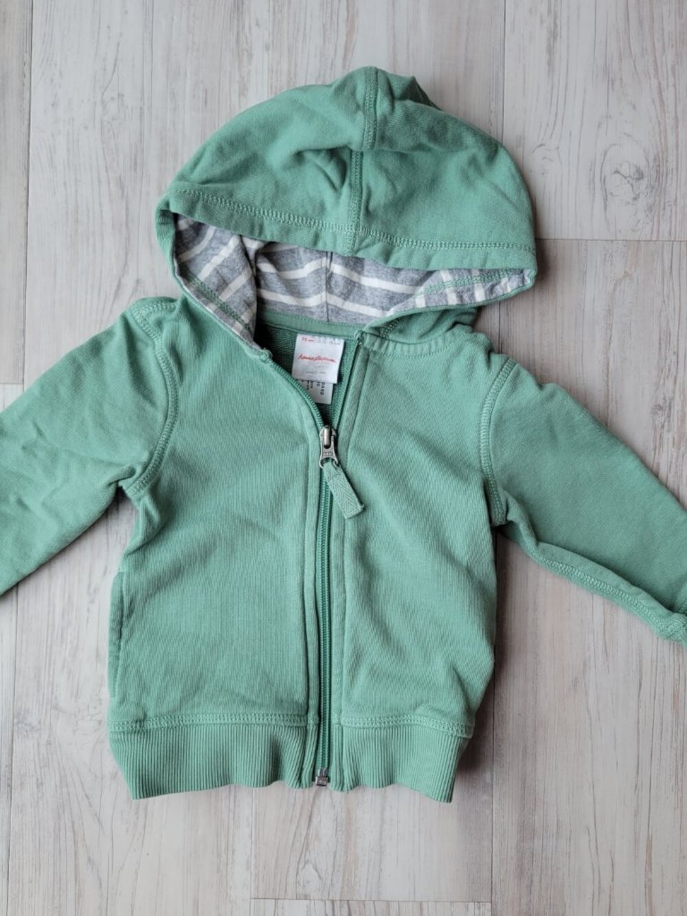 Hanna Andersson green hoodie with gray and white striped hood size 12-18 months